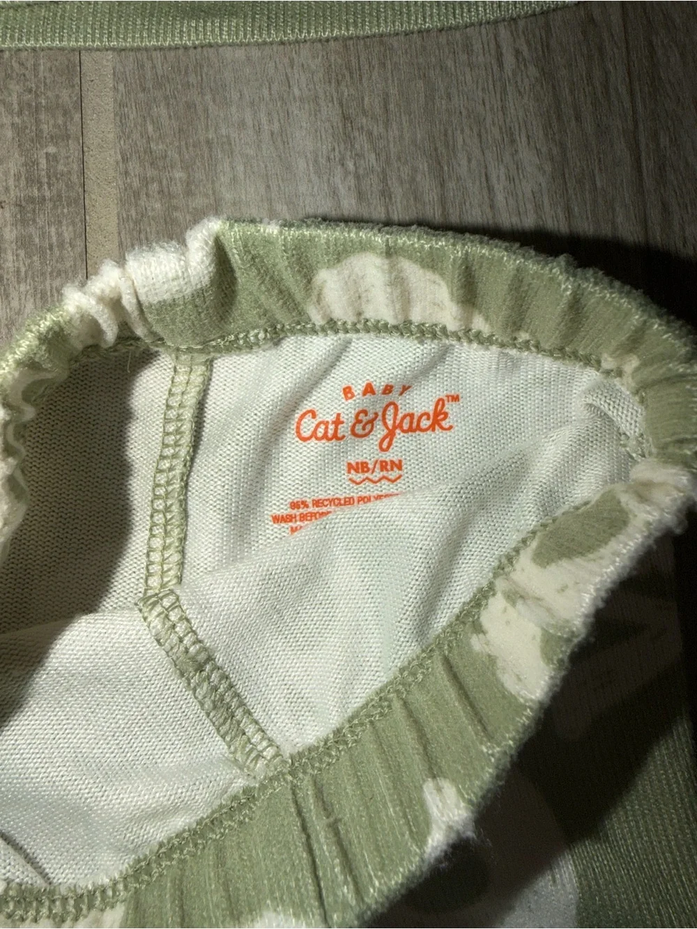 Newborn baby fall/halloween clothing bundle ( 6 total)